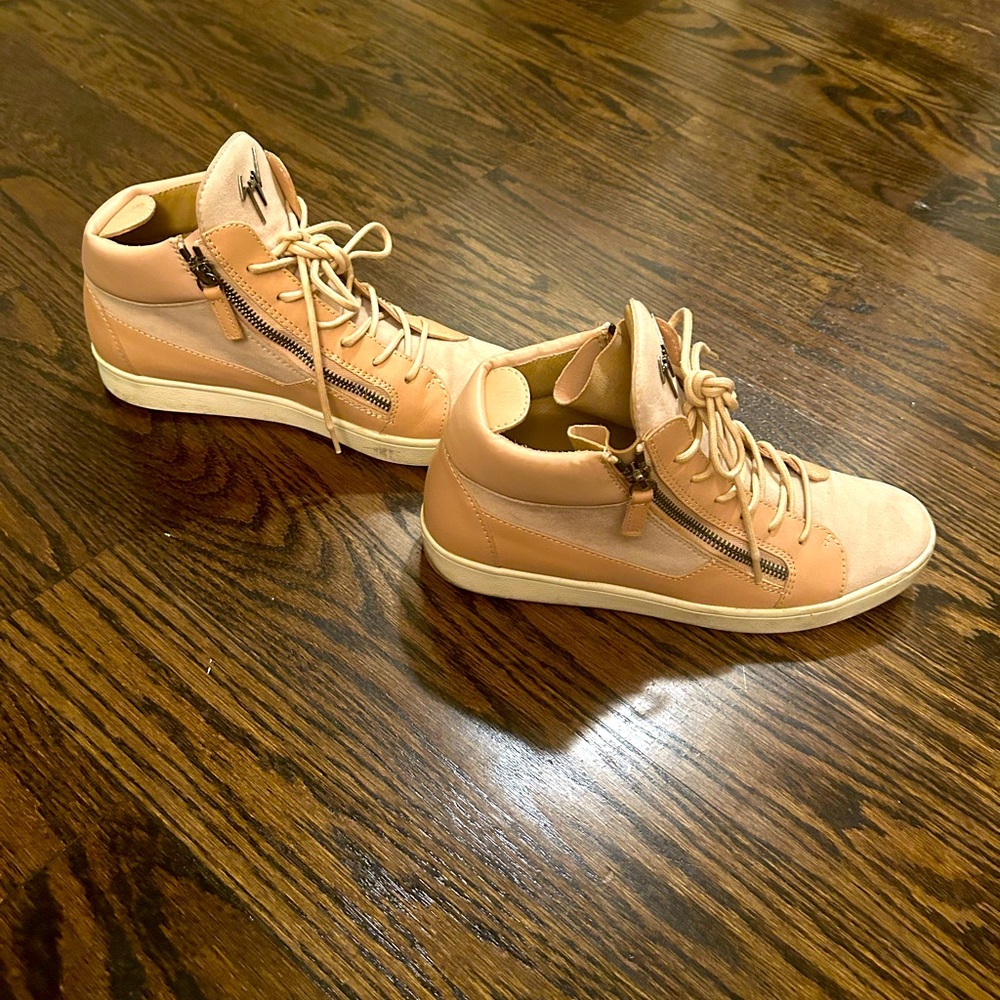 Giuseppe Zanotti Pink London Mid-top Sneaker. Size 38 (fits like a 7.5 US).